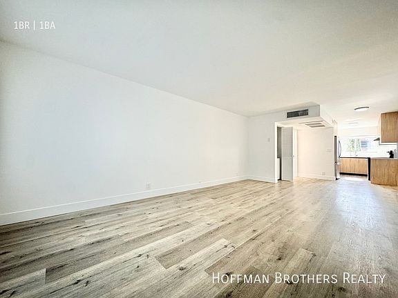 5th image of 1420 S Bedford St #304A