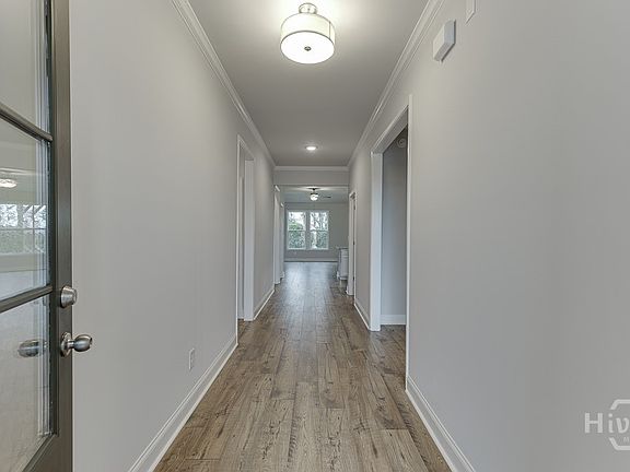 4th image of 184 Oakdale Road
