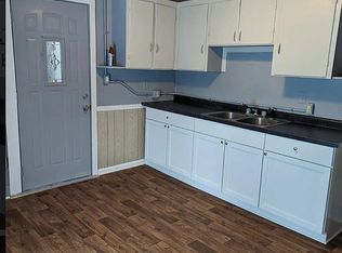 518 W High St APT C, Elkhart, IN 46516