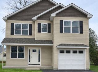 1941 Oakford Ave, Feasterville Trevose, PA 19053