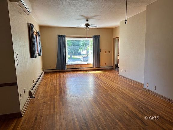5th image of 606 N Meade Ave