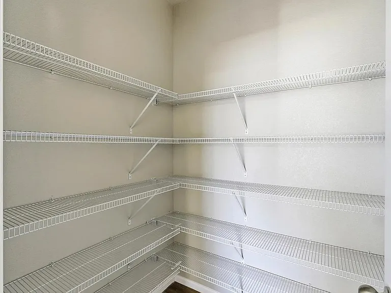 16328 Gaylord St — Photo 5