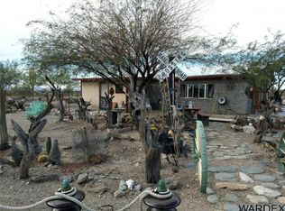 38246 Hawks Retreat Rd, Bouse, AZ 85325