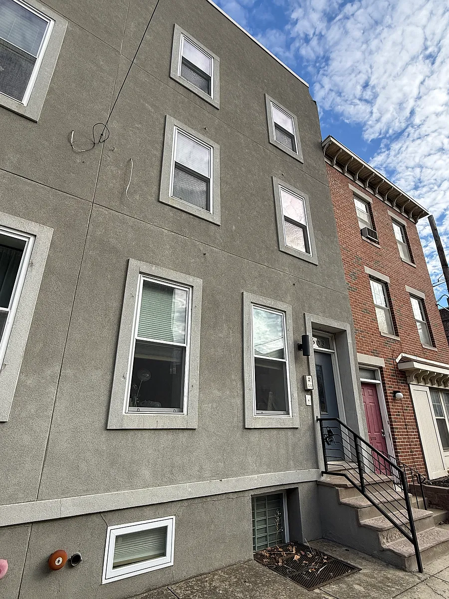 Building Photo - 1603 Christian St #C