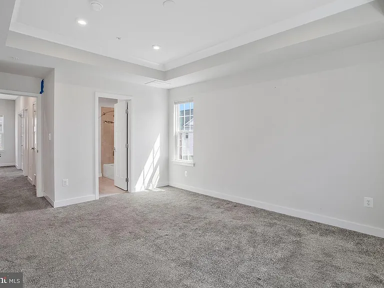 8100 Miner St — Photo 23