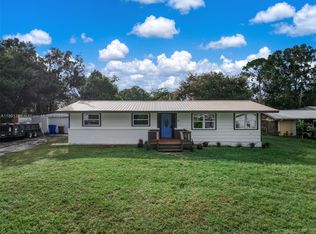 111 Springdale Rd, Sebring, FL 33870
