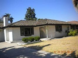 Home for Sale in Bakersfield, California $169,900