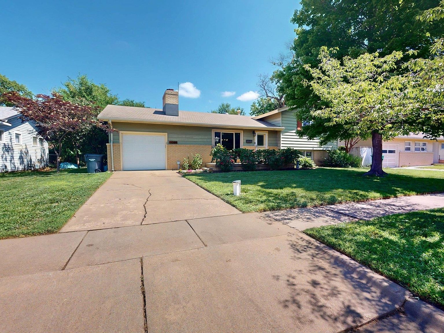 2044 W 24th St N, Wichita, KS 67204 | Zillow