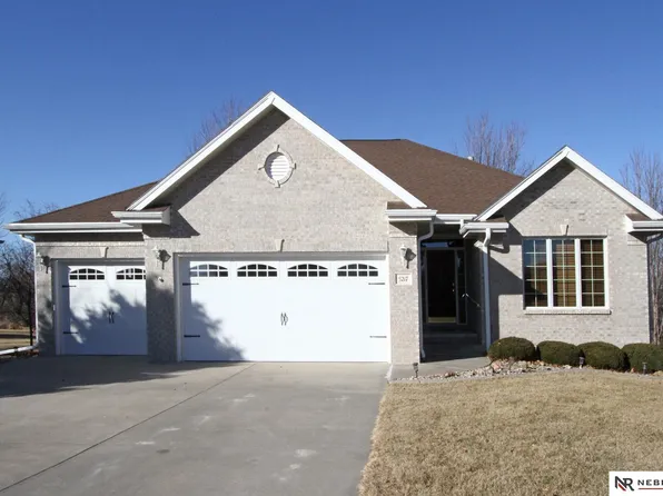 5217 Deer Ridge Dr, Eagle, NE 68347