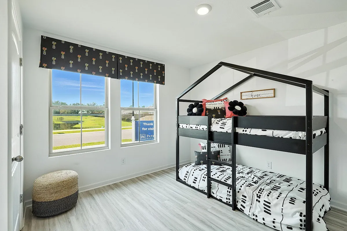 Cullen Bedroom 2 - Villas at Oak Bend - Home Rentals