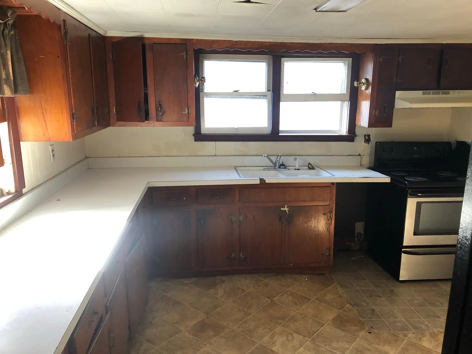 2 bed, 1000 sqft, $650 — Photo 4