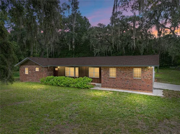 18240 Mount Olive Dr, Dade City, FL 33523