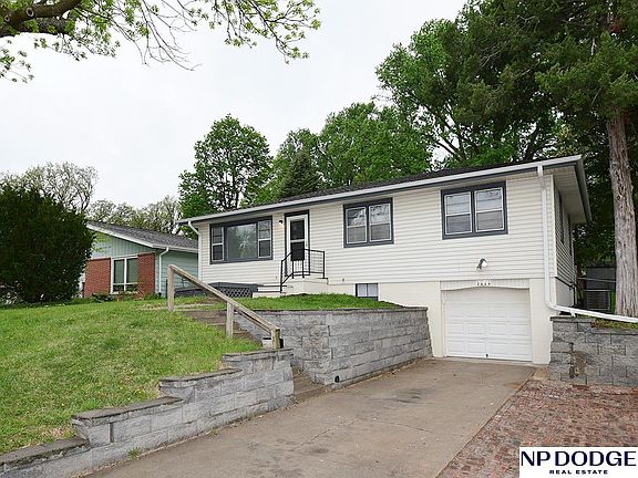 2nd image of 5020 S 80th St