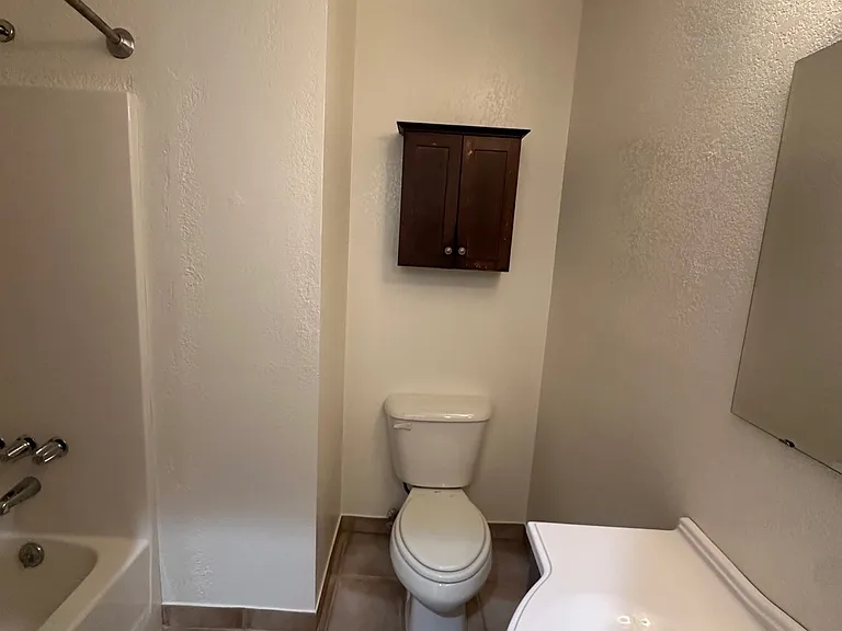 2100 Zermatt Dr — Photo 27