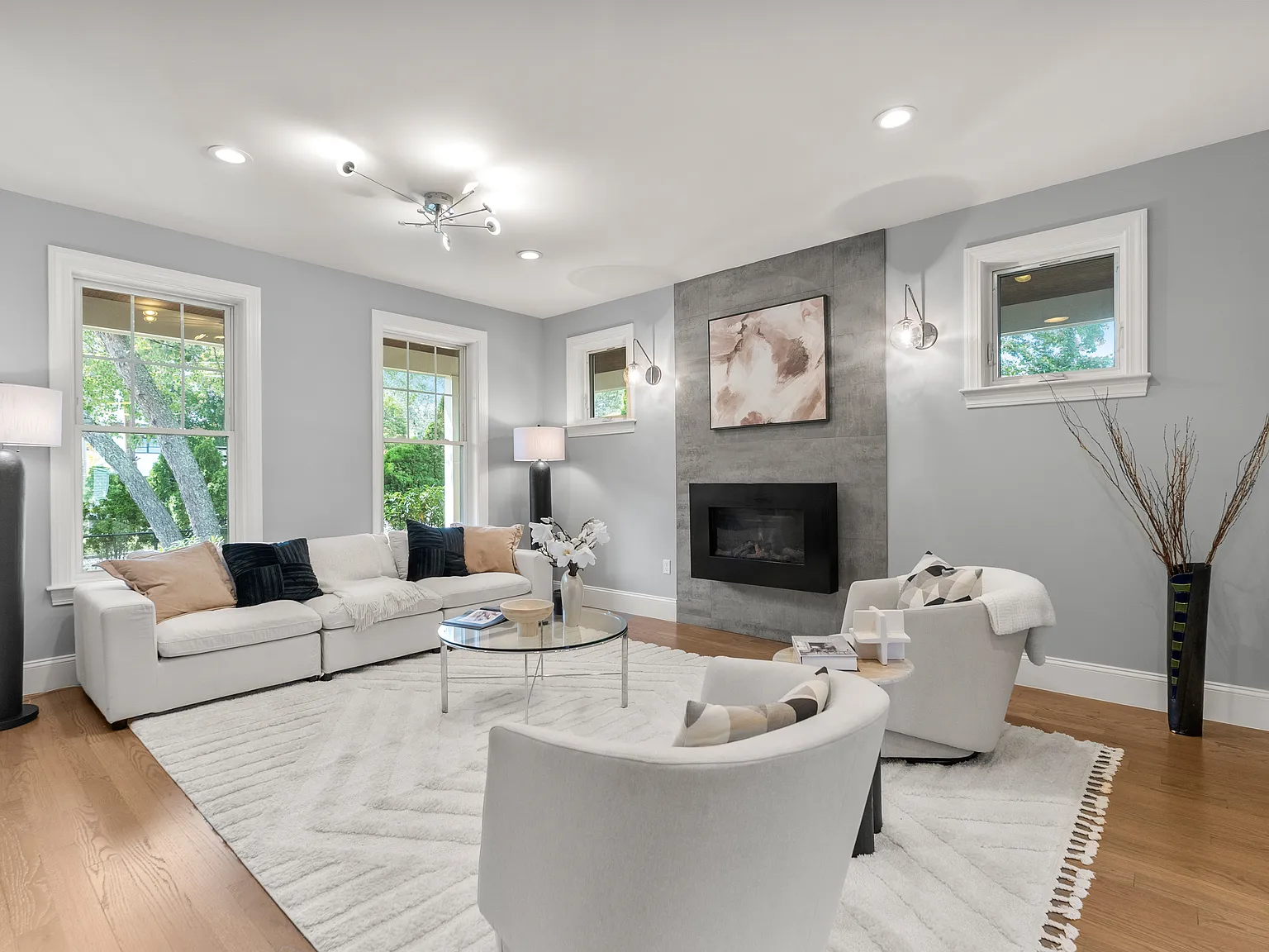 4 bed, 2764 sqft, $7,000 — Photo 3