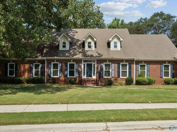 10141 Dunbarton Dr SE, Huntsville, AL 35803