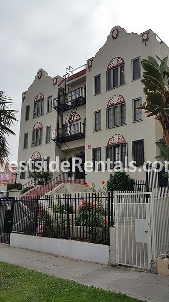 1st image of 316 S Berendo St APT 306