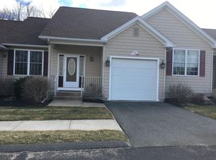 14 Jacobs Way, South Hadley, MA 01075