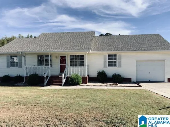 115 Sunny Meadows Dr, Locust Fork, AL 35097