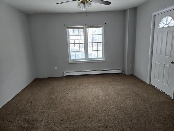 5th image of 352 W Broad St