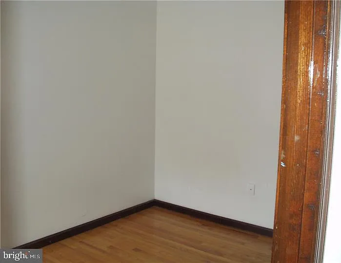 2 bed, 1.0 bath, 900 sqft, $1,450 — Photo 3