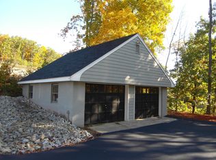 75 Indian Rock Rd, Windham, NH 03087