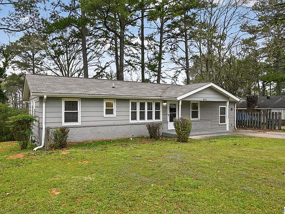 3rd image of 917 Hagwood Rd