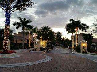 1007 NE 37th Pl, Homestead, FL 33033