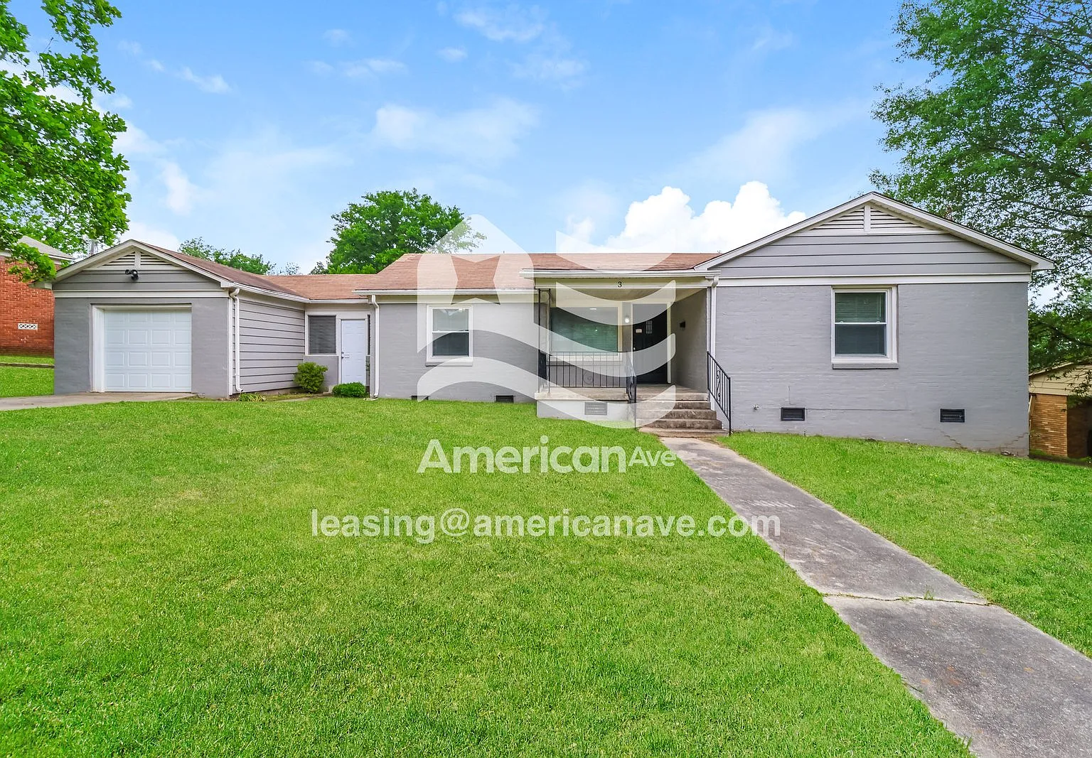 2 bed, 1.0 bath, 1294 sqft, $1,034 — Photo 1
