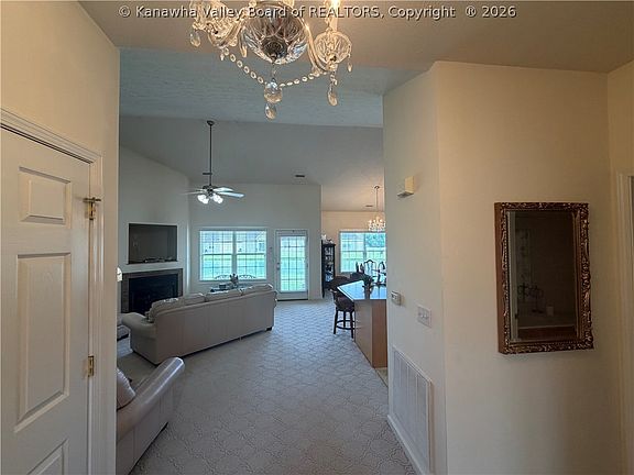 4th image of 77 Cornerstone Cir