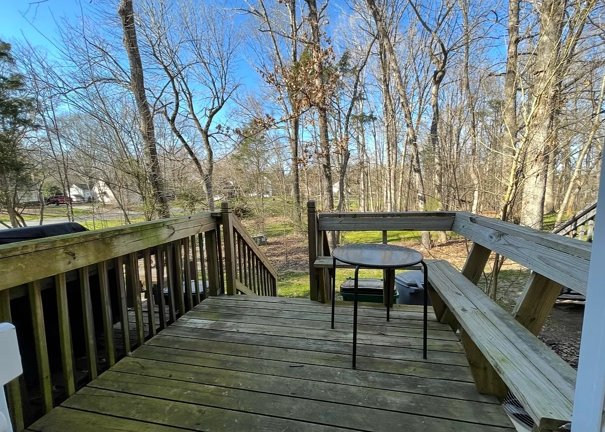 2 bed, 1.5 bath, 891 sqft, $1,695 — Photo 3