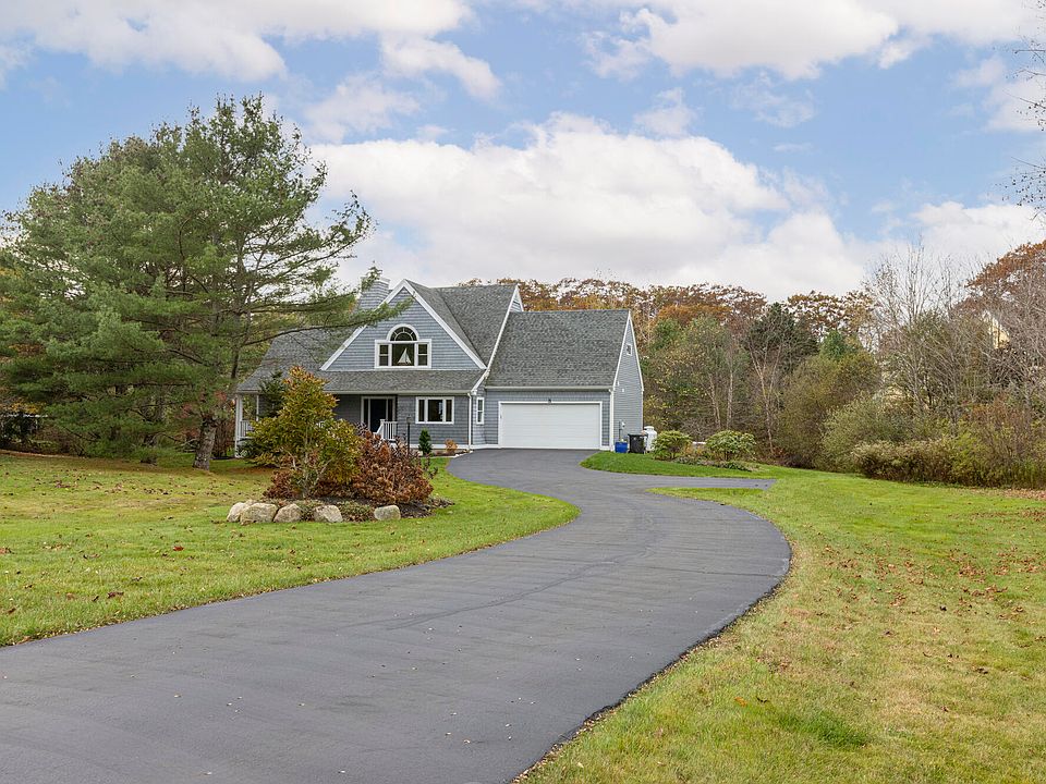 1st image of 3 Kingfisher Drive