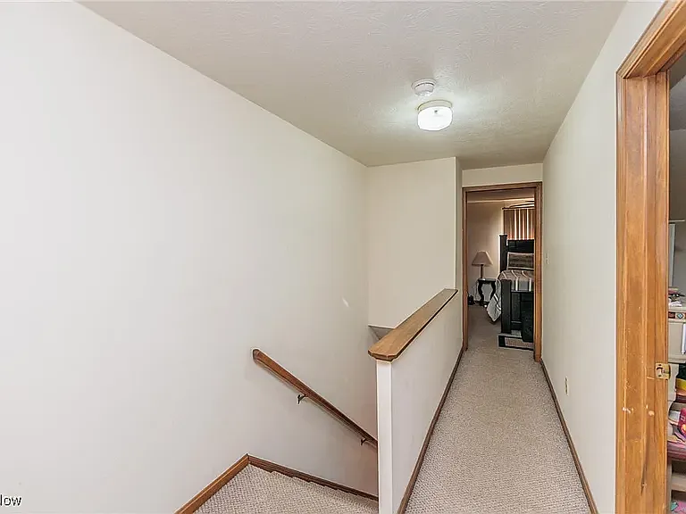 19021 Abby Ave — Photo 8