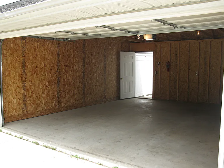 321 S 1st Ave — Photo 20