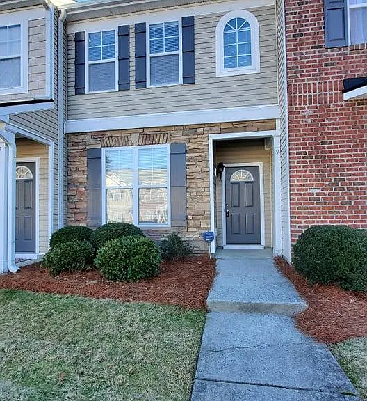 9 Blue Stone Ln — Photo 1