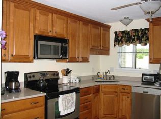 259 Kesteven Ct, Meriden, CT 06450