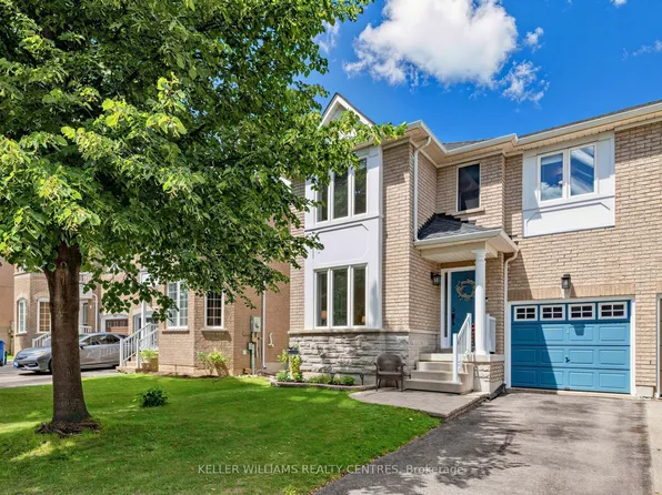 174 Flagstone Way, Newmarket, ON L3X 2Z7