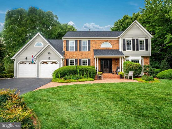 6100 Saddle Horn Dr Fairfax Va 22030 Zillow