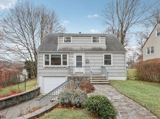 4 Westwood Dr S, West Orange, NJ 07052