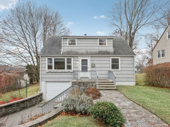 4 Westwood Dr. South, West Orange Twp., NJ 07052