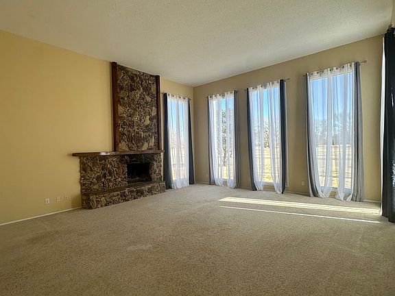 5th image of 1100 Colonial Pkwy