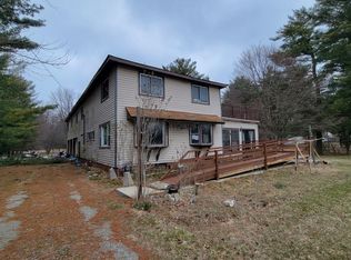 2960 Consear Rd, Lambertville, MI 48144