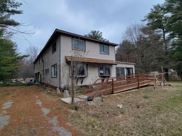 2960 Consear Rd, Lambertville, MI 48144
