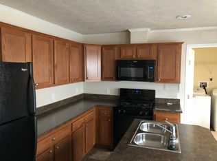 16676 Auburn Dr, Macomb, MI 48044