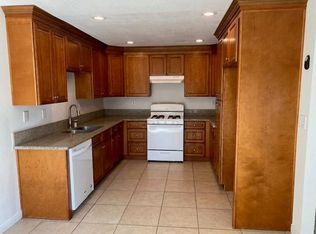 2552 N Bourbon St, Orange, CA 92865