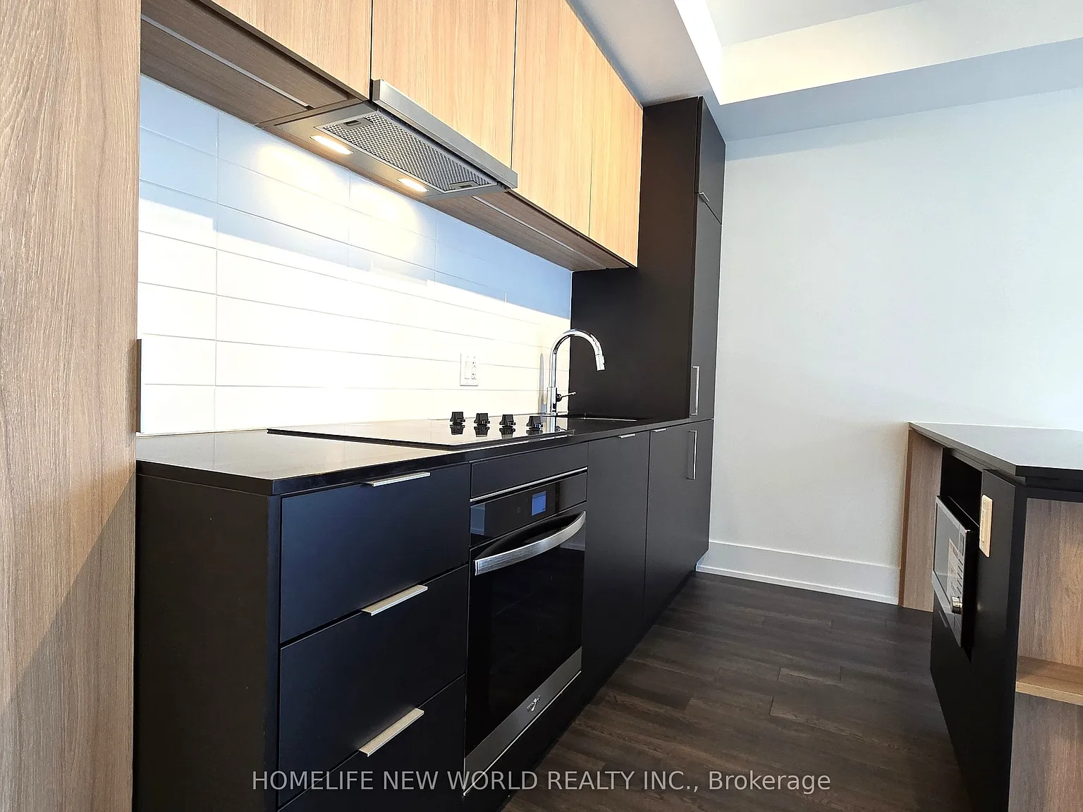 1 bed, $2,300 — Photo 4