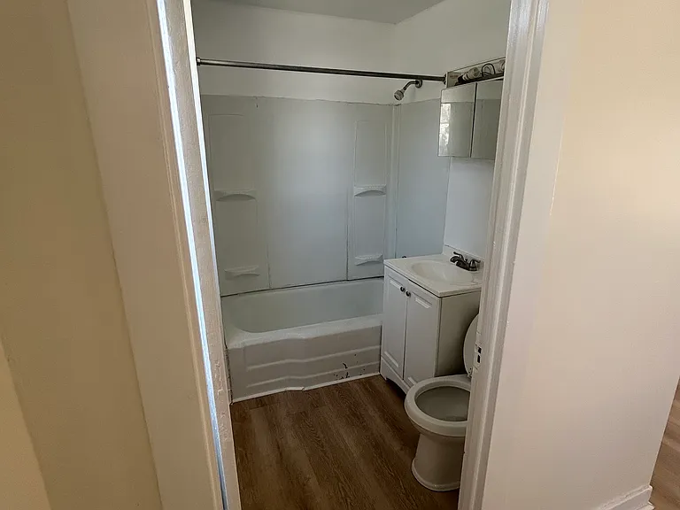 630 1st Ave #1 — Photo 9