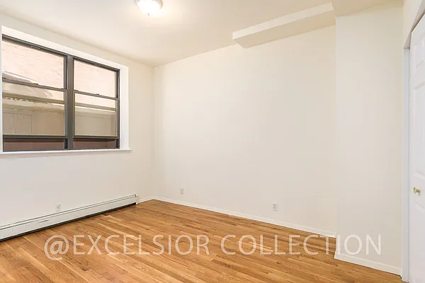 Rented by The Excelsior Collection LTD | media 12