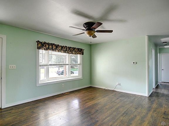 5th image of 5859 Homedale St