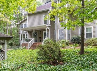 1475 Oakridge Cir, Decatur, GA 30033